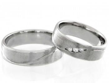 335 - Unikatna poročna prstana iz belega zlata in z diamanti